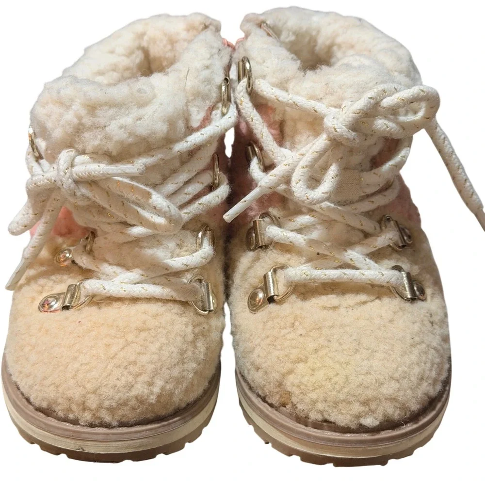 Cat & Jack Sherpa Hiking Boots Toddler Girls 6 Pink Cream Faux Fur Cottagecore